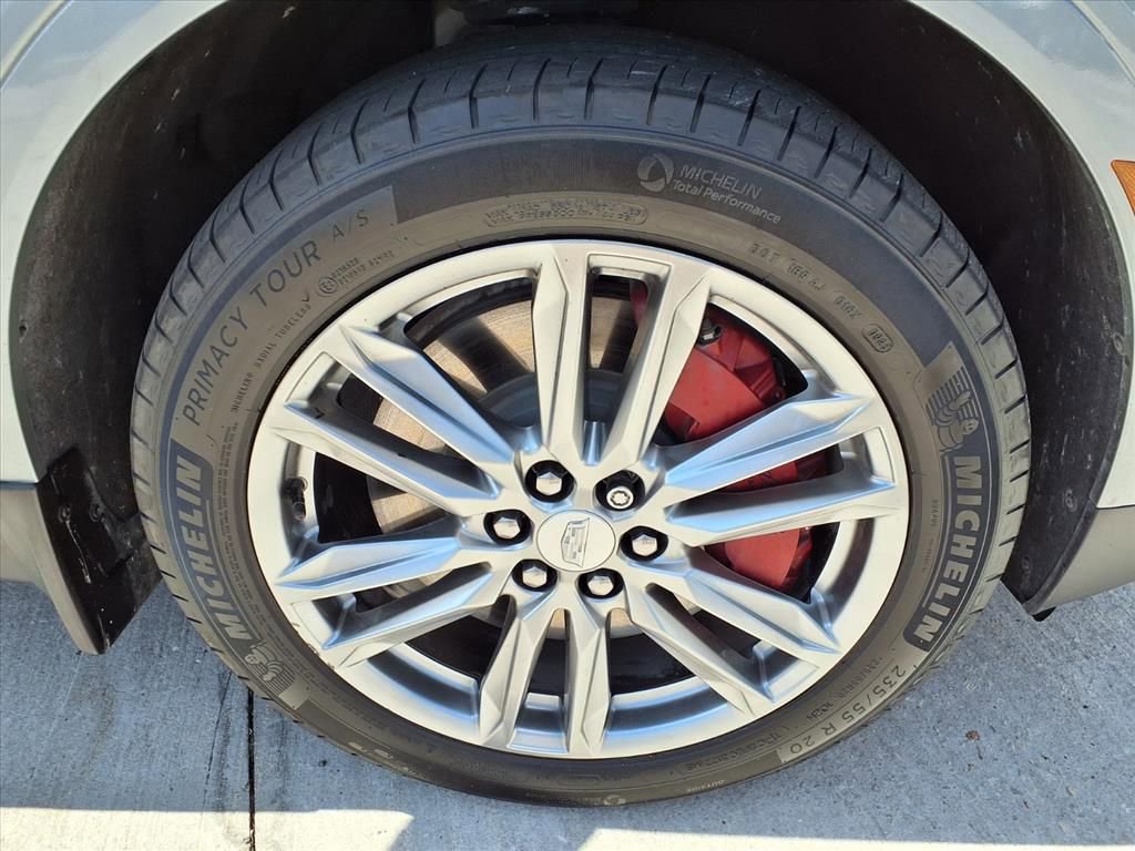 Certified 2023 Cadillac XT5 Sportv AWD/4WD image 7
