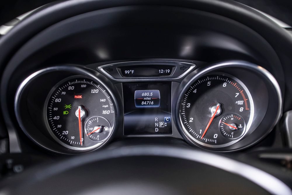 Used 2019 Mercedes-Benz GLA 250 4MATIC image 25