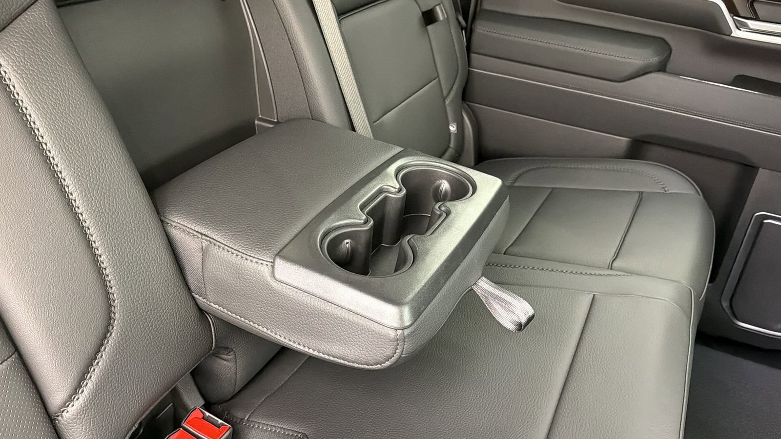 Used 2025 GMC Sierra 3500 Denali w/ Denali Reserve Package image 44