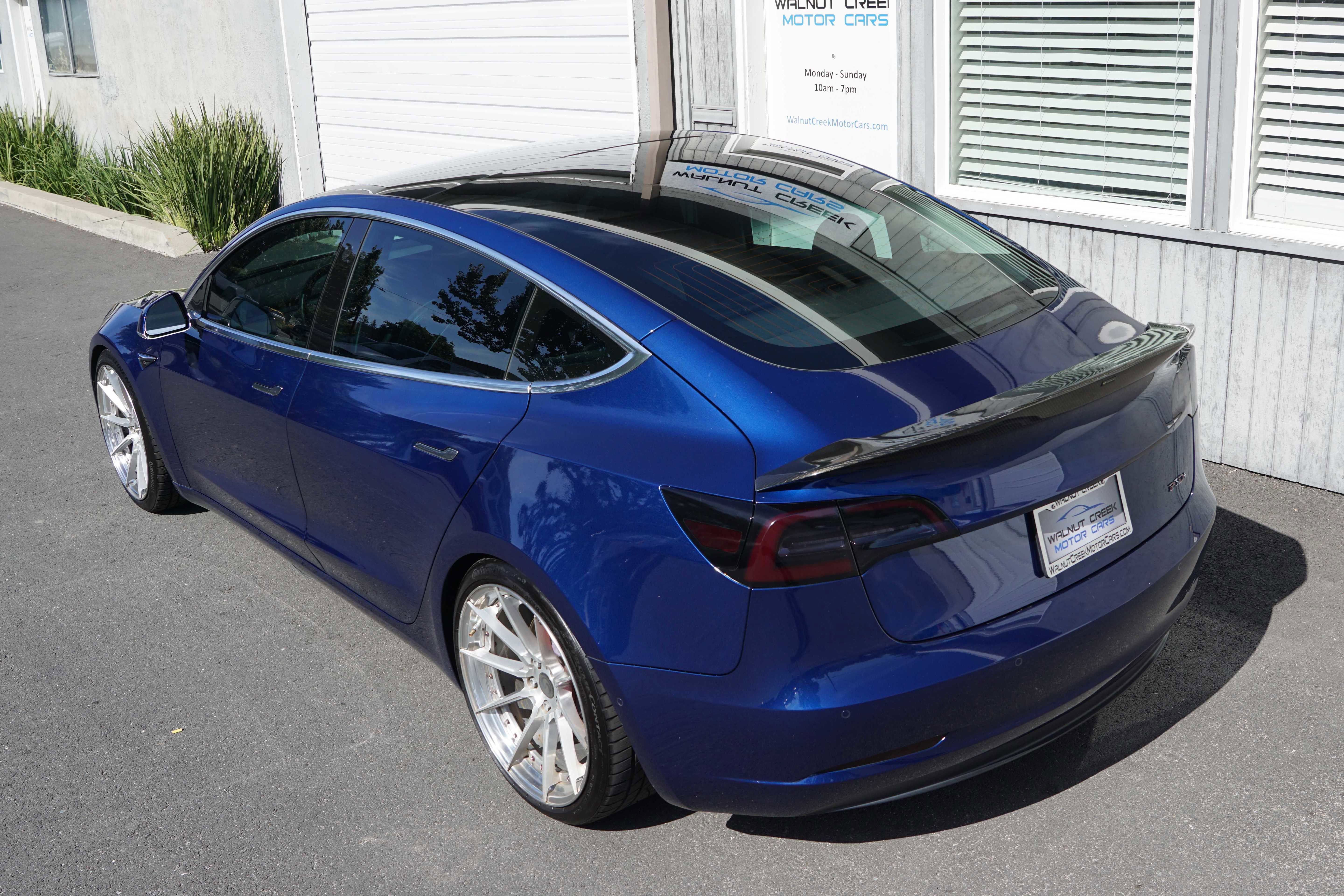 Used 2020 Tesla Model 3 Performance AWD/4WD image 17