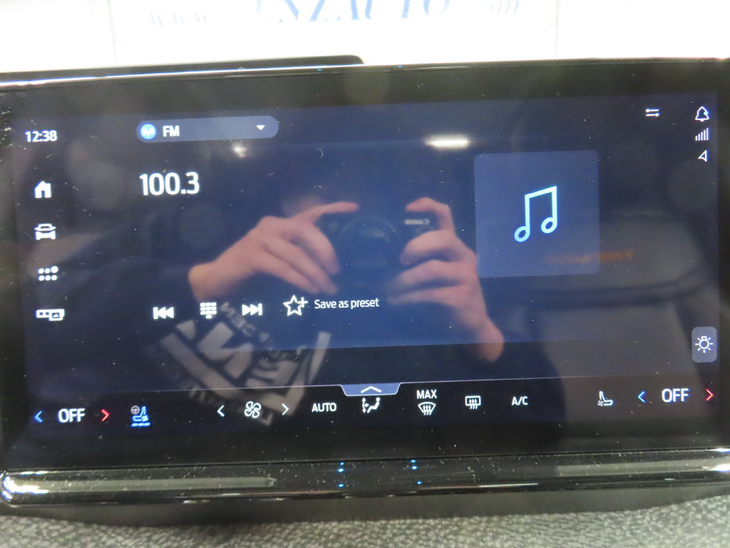 Used 2025 Ford Expedition Tremor AWD/4WD image 23