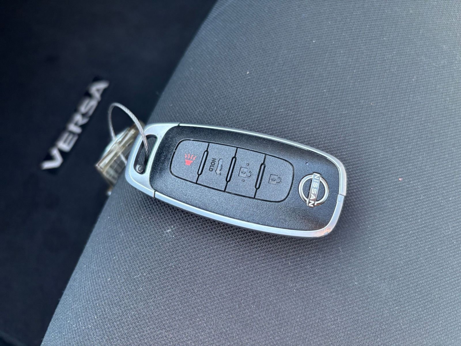 Used 2025 Nissan Versa SV FWD image 18
