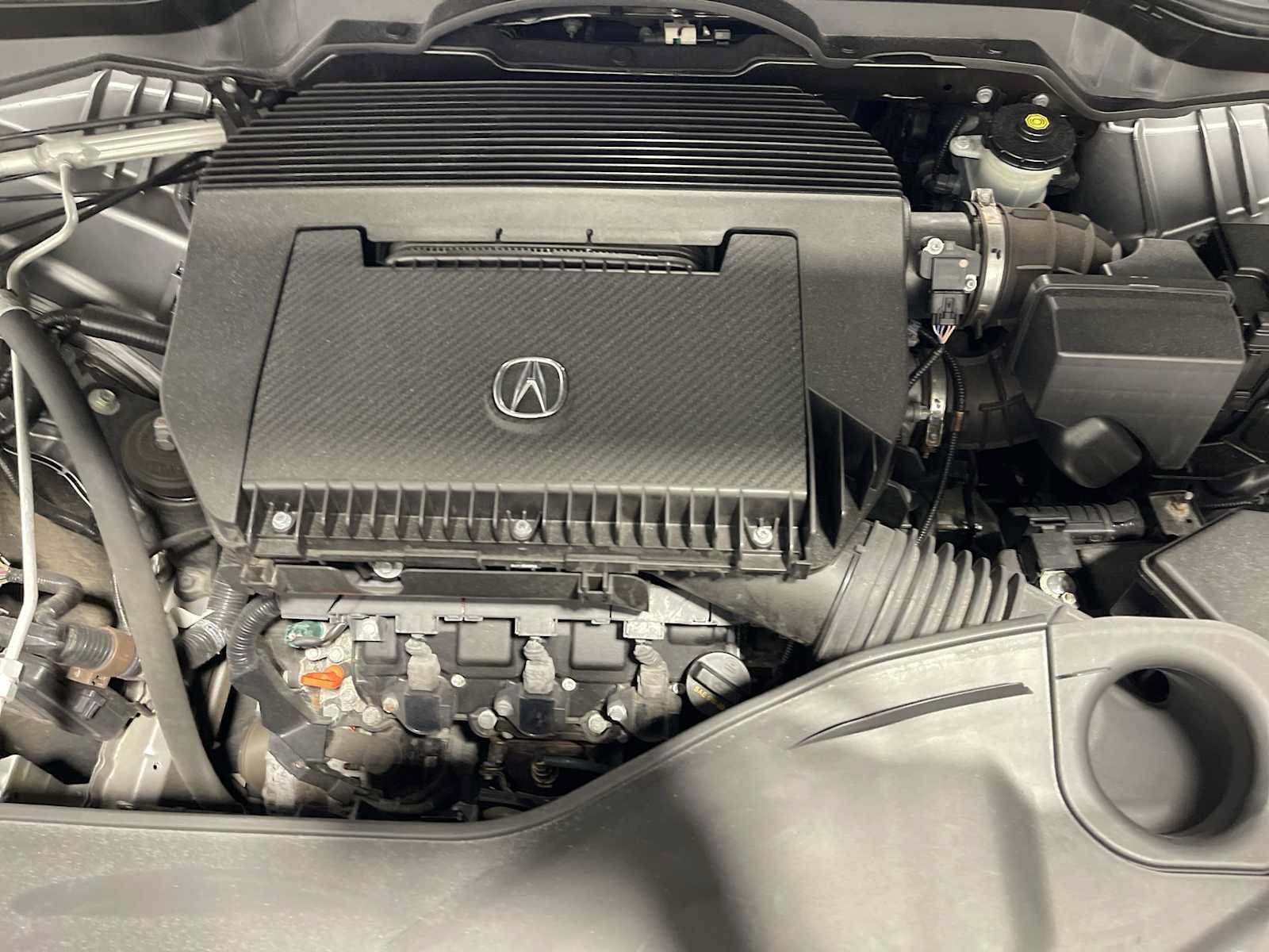 Used 2024 Acura MDX SH-AWD w/ Technology Package image 9