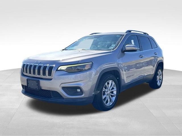 Used 2019 Jeep Cherokee Latitude w/ Popular Appearance Group image 3