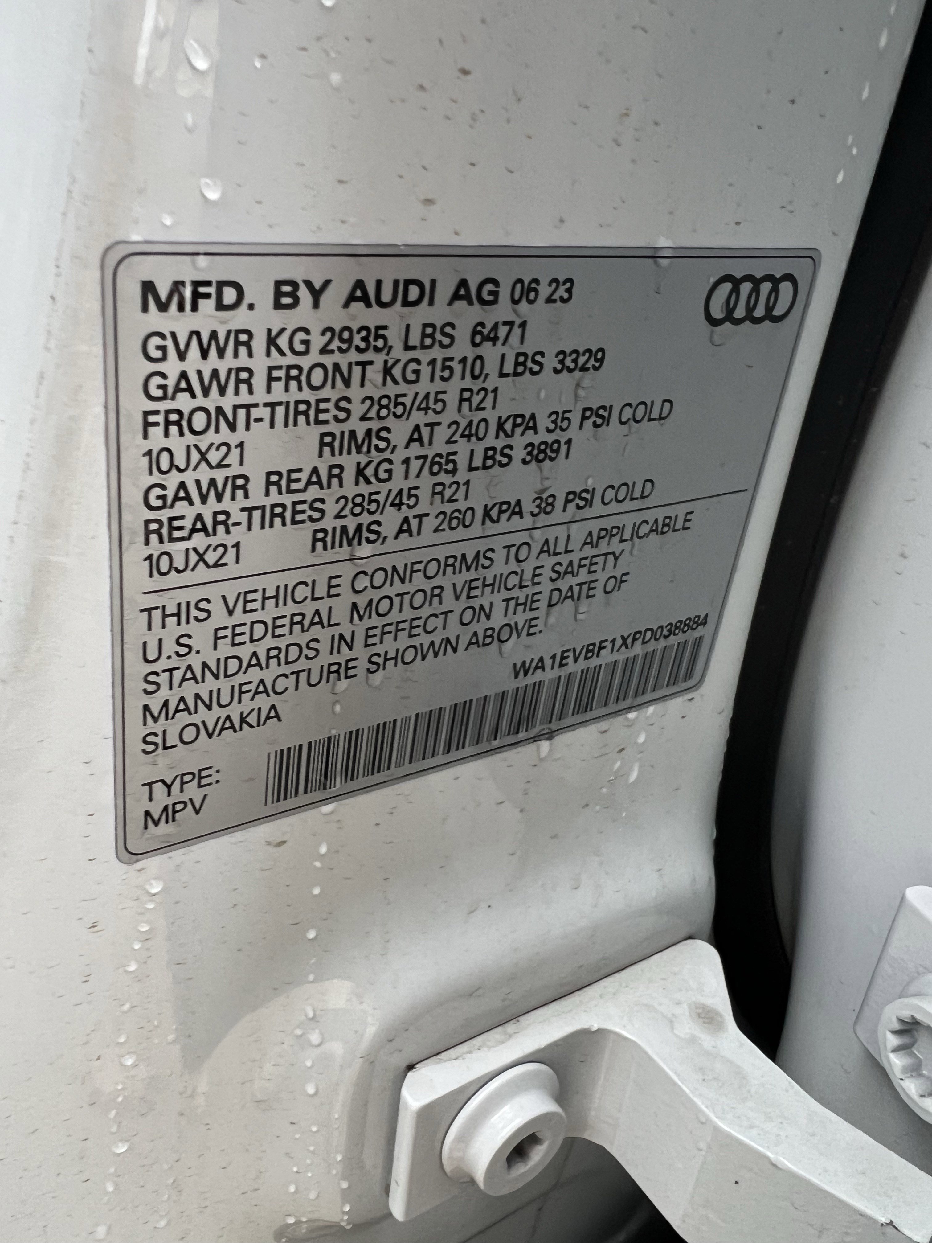 Used 2023 Audi Q8 Premium Plus image 37