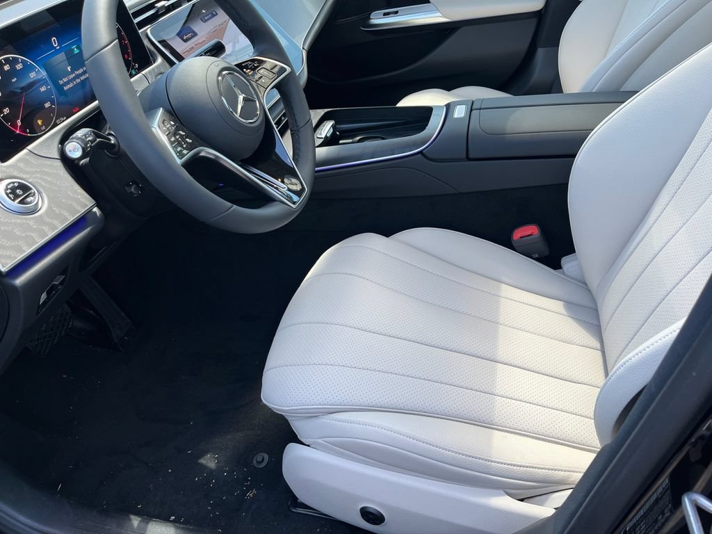 New 2026 Mercedes-Benz E 350 4MATIC Sedan image 6