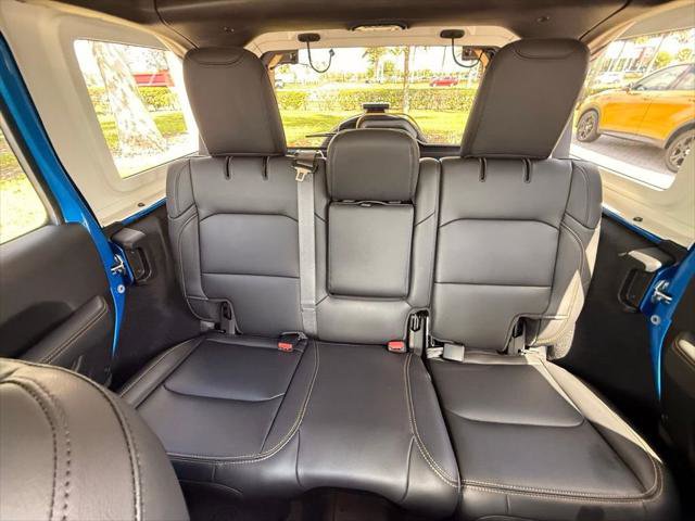 Certified 2025 Jeep Wrangler Sahara w/ Safety Group image 25