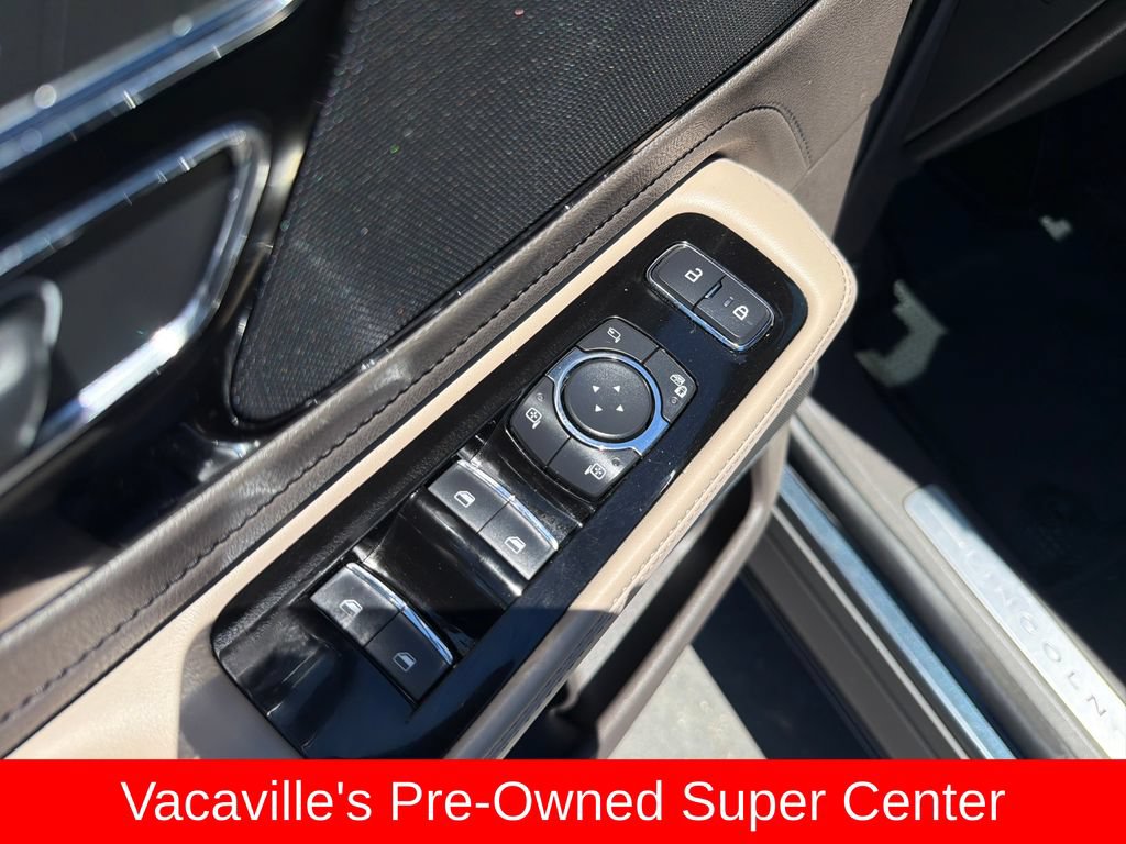 Used 2022 Lincoln Aviator Reserve RWD image 11