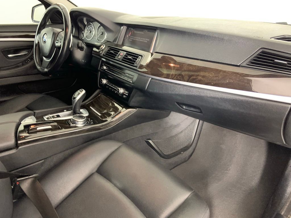 Used 2016 BMW 528i Sedan image 15