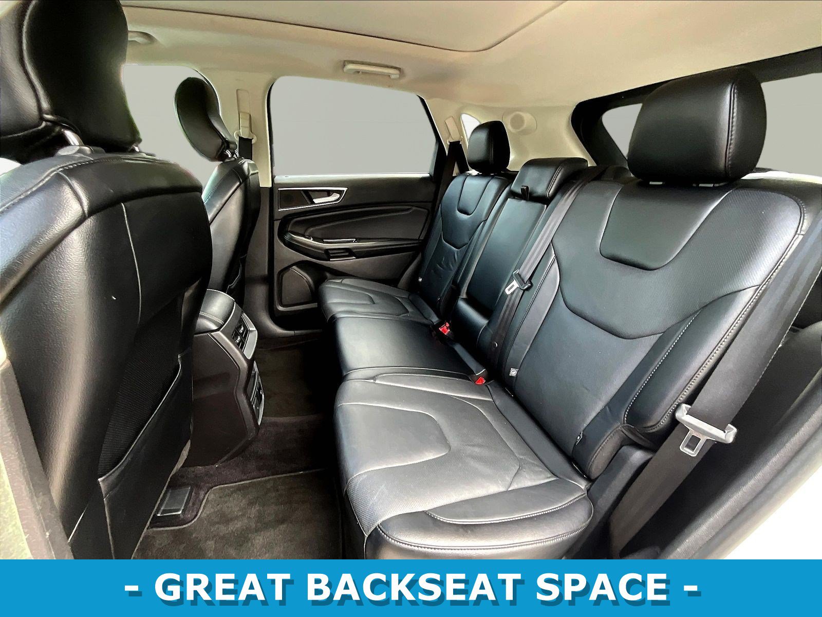 Used 2015 Ford Edge Titanium w/ Equipment Group 301A AWD/4WD image 22