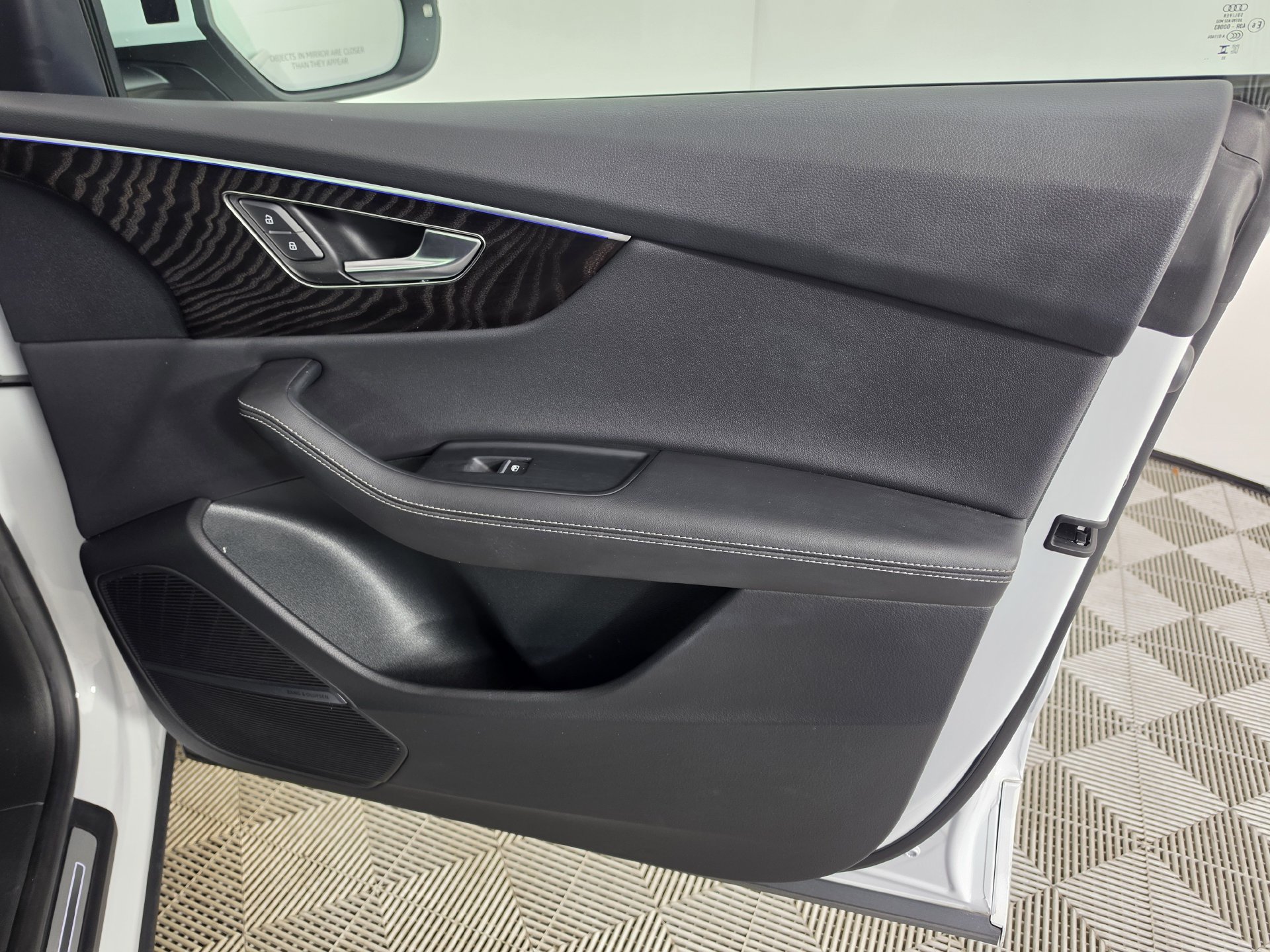Certified 2023 Audi Q8 Premium Plus AWD/4WD image 37