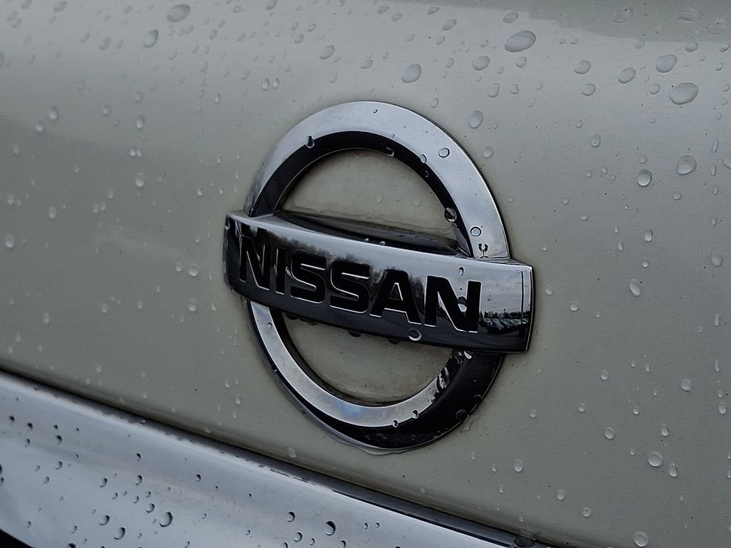 Used 2017 Nissan Armada SL w/ Moonroof Package image 32