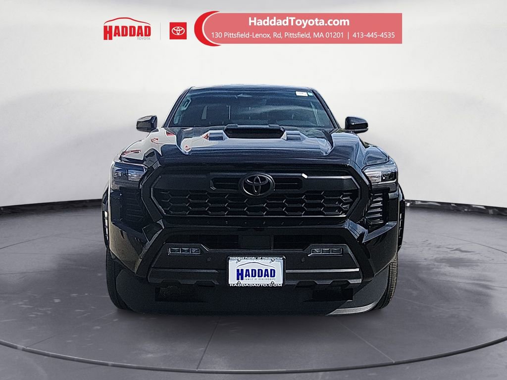Used 2024 Toyota Tacoma TRD Sport w/ TRD Sport Upgrade Package image 8