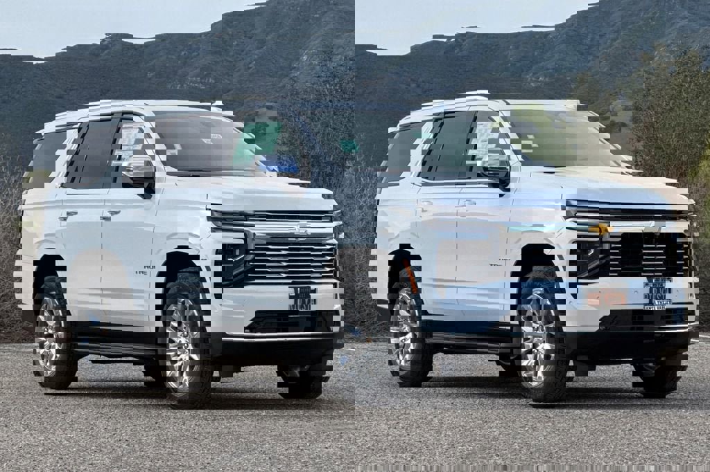 New 2026 Chevrolet Tahoe Premier w/ Sun And Tow Package video 2