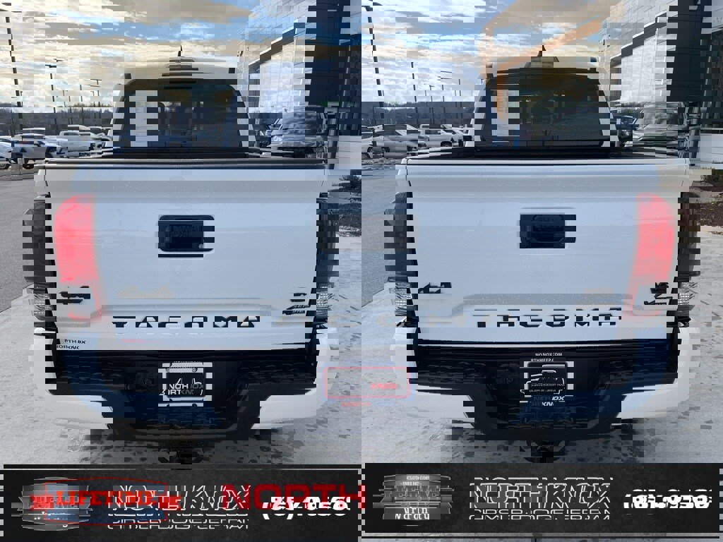 Used 2023 Toyota Tacoma SR image 18