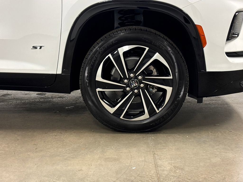 New 2026 Buick Enclave Sport Touring w/ Power Package FWD image 20