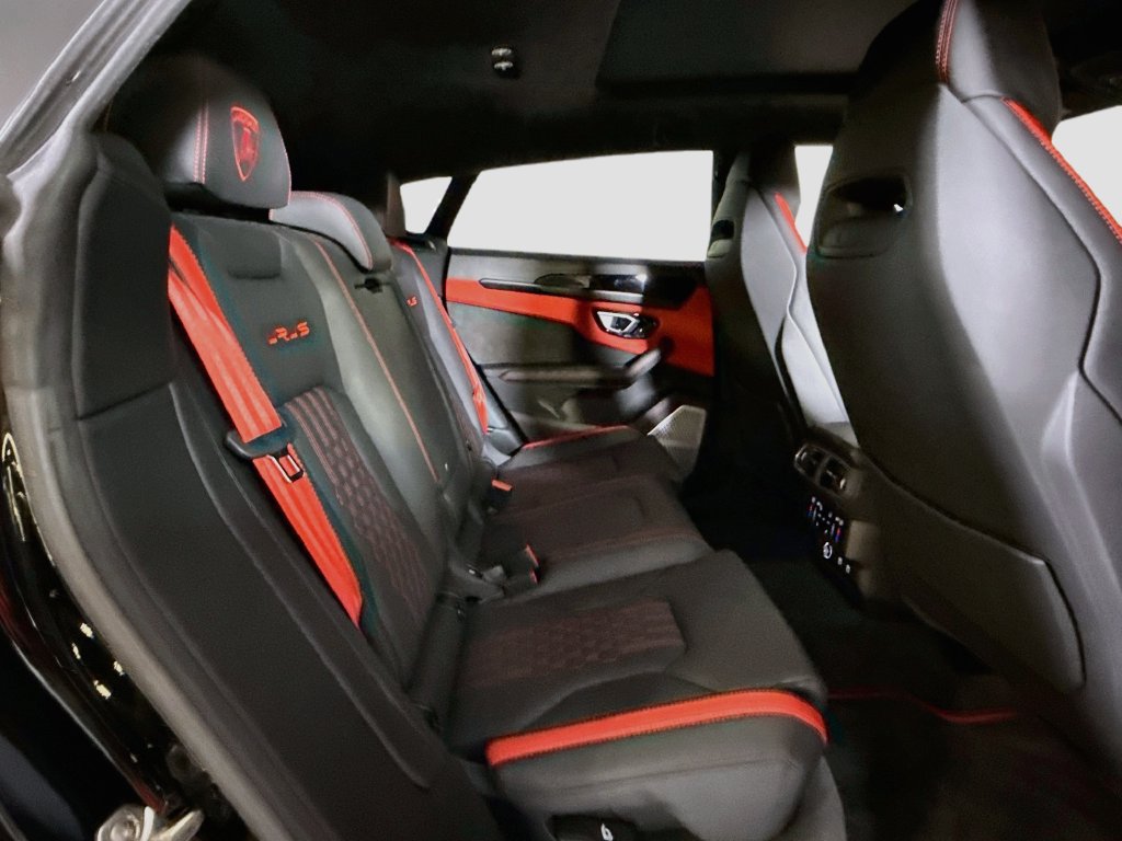 Used 2024 Lamborghini Urus S AWD/4WD image 17