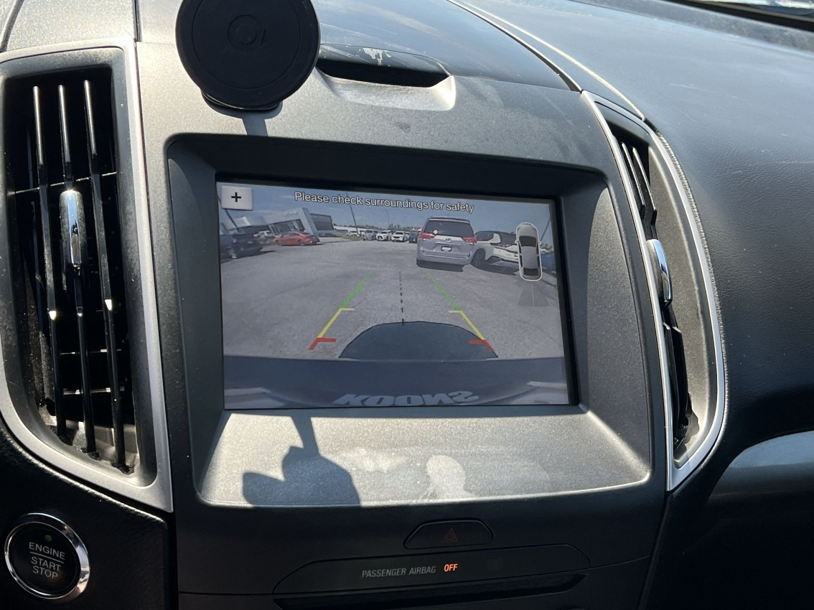 Used 2016 Ford Edge SEL w/ Equipment Group 201A AWD/4WD image 19