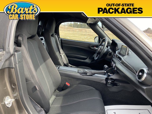 Used 2017 FIAT 124 Spider Classica image 10