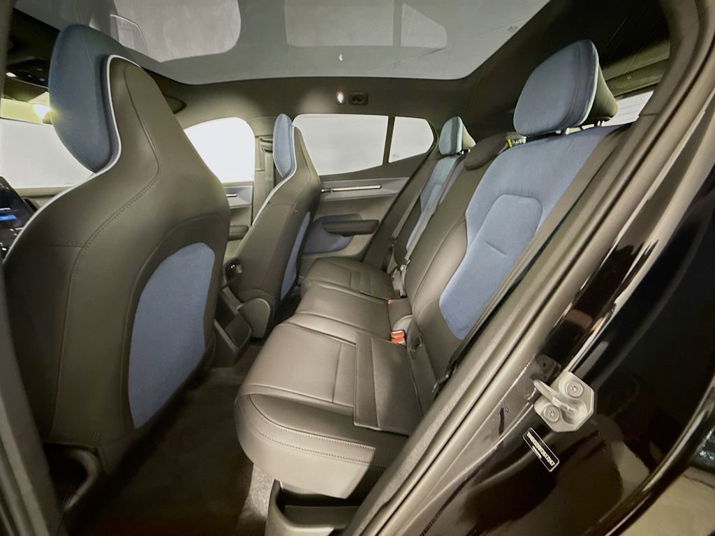 New 2026 Volvo EX30 Plus w/ Climate Package AWD/4WD image 24