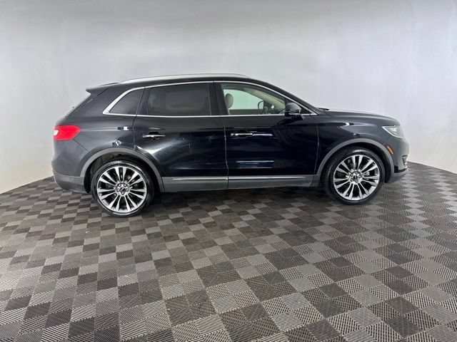 Used 2017 Lincoln MKX Reserve w/ Luxury Package AWD/4WD image 6