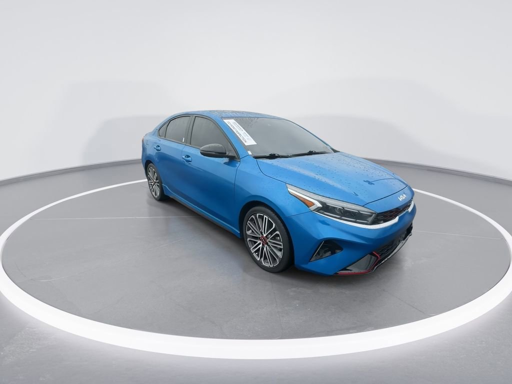 Used 2022 Kia Forte GT w/ GT2 Package FWD image 2
