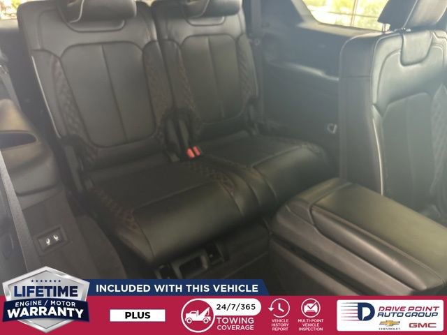 Used 2023 Jeep Grand Cherokee L Summit w/ Luxury Tech Group V image 45