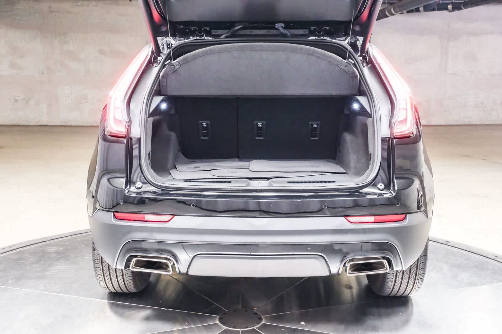 Used 2023 Cadillac XT4 Sport FWD image 31