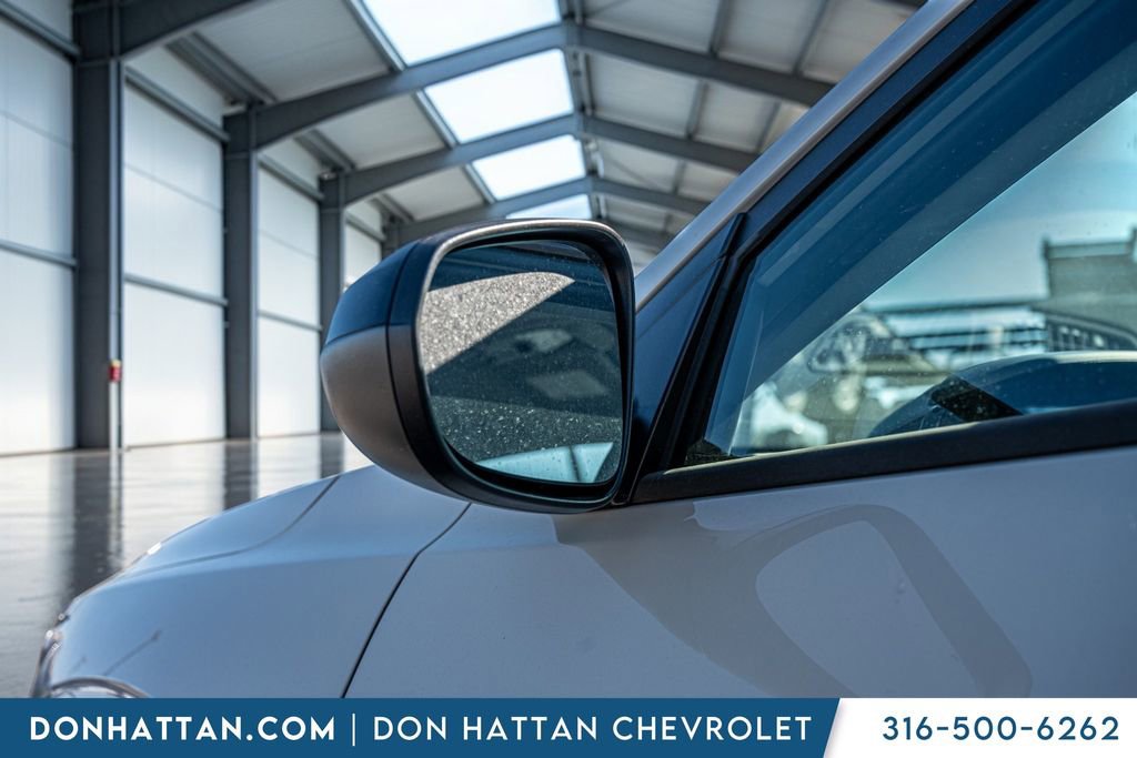 New 2026 Chevrolet Trax ACTIV w/ Sunroof Package image 30