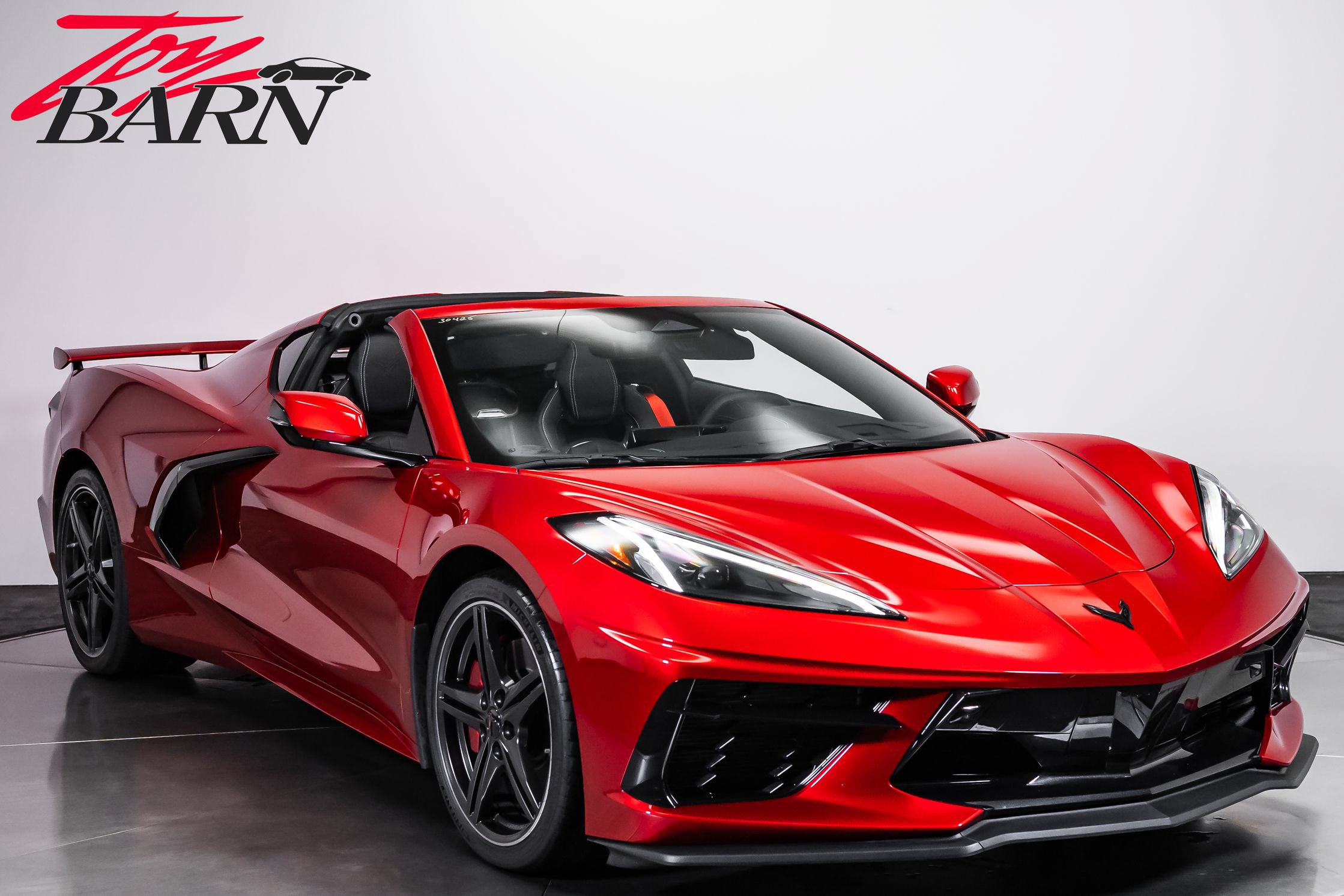 Used 2025 Chevrolet Corvette Stingray Preferred Cpe w/ Z51 Performance Package RWD image 7