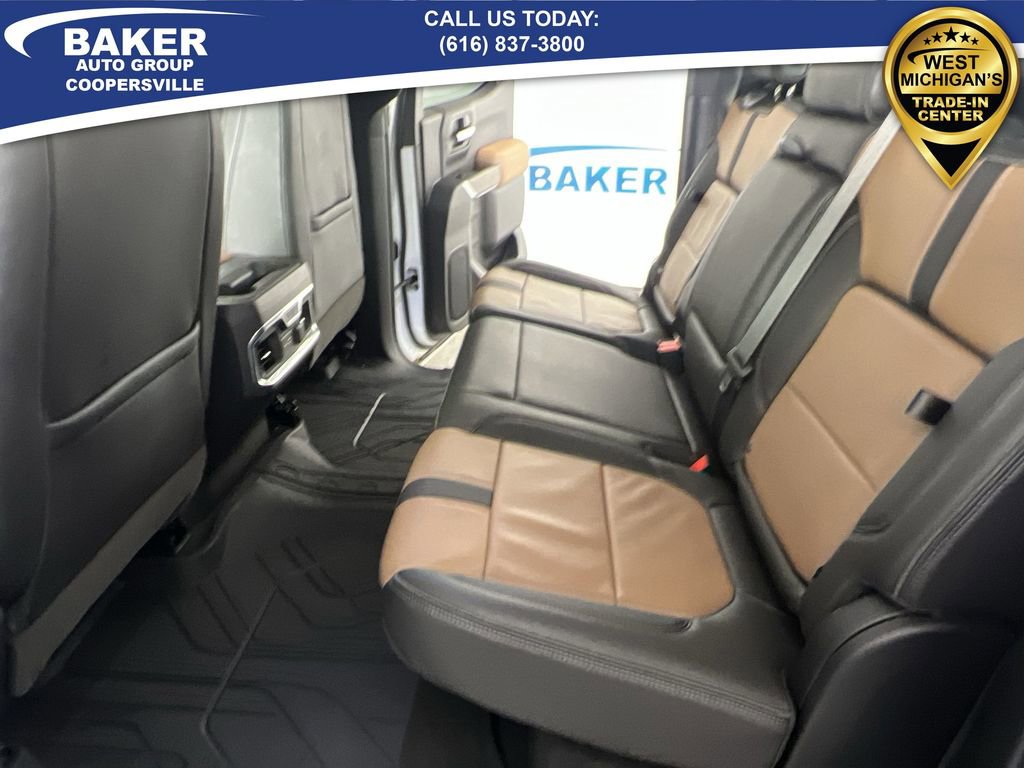 Used 2021 Chevrolet Silverado 1500 High Country w/ Technology Package image 26