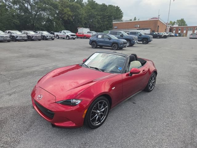 Used 2019 MAZDA MX-5 Miata Grand Touring RWD image 31