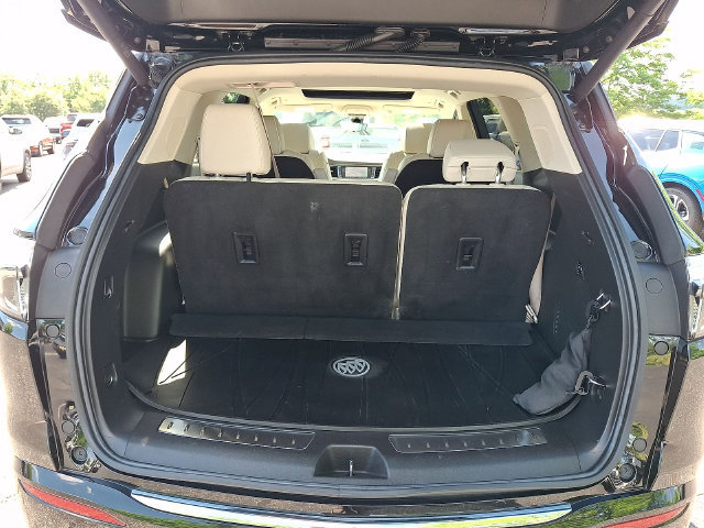 Certified 2023 Buick Enclave Avenir w/ Avenir Technology Package AWD/4WD image 26