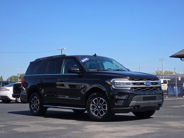Certified 2022 Ford Expedition XLT image 2