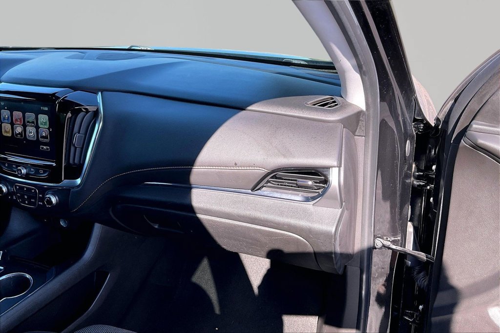Used 2018 Chevrolet Traverse LT AWD/4WD image 30