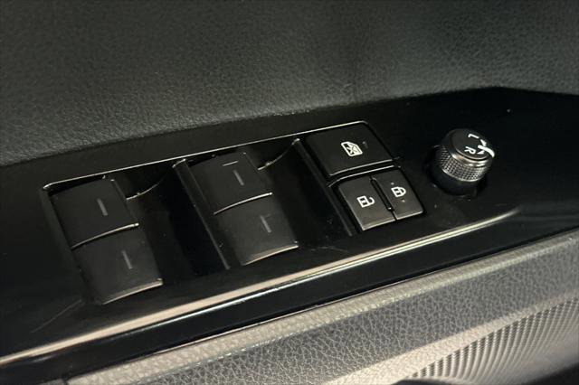 Certified 2025 Toyota Camry SE image 13