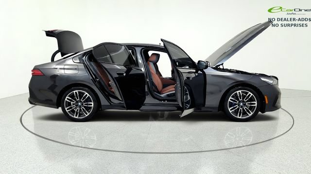 Used 2026 BMW 530i w/ M Sport Package RWD image 20