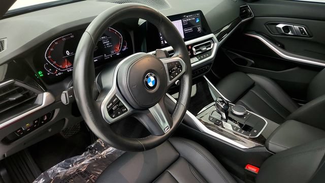 Used 2020 BMW 330i Sedan w/ Convenience Package RWD image 46