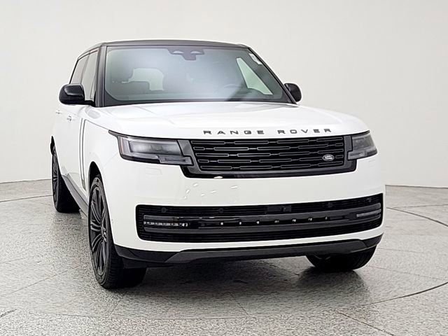 New 2026 Land Rover Range Rover Long Wheelbase SE AWD/4WD image 2