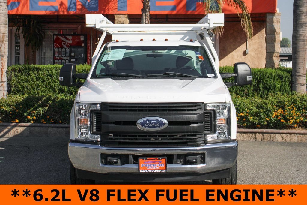Used 2018 Ford F350 XL w/ Power Equipment Group RWD image 3
