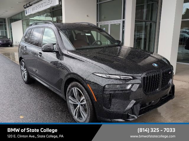 New 2026 BMW X7 M60i image 1
