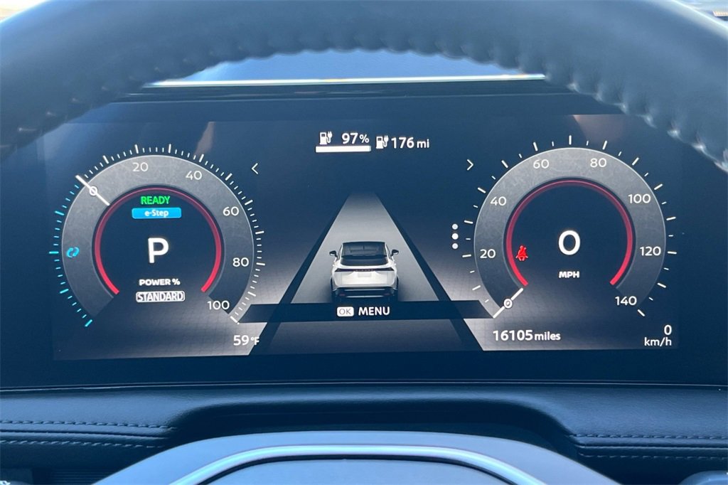 Used 2023 Nissan Ariya AWD image 26