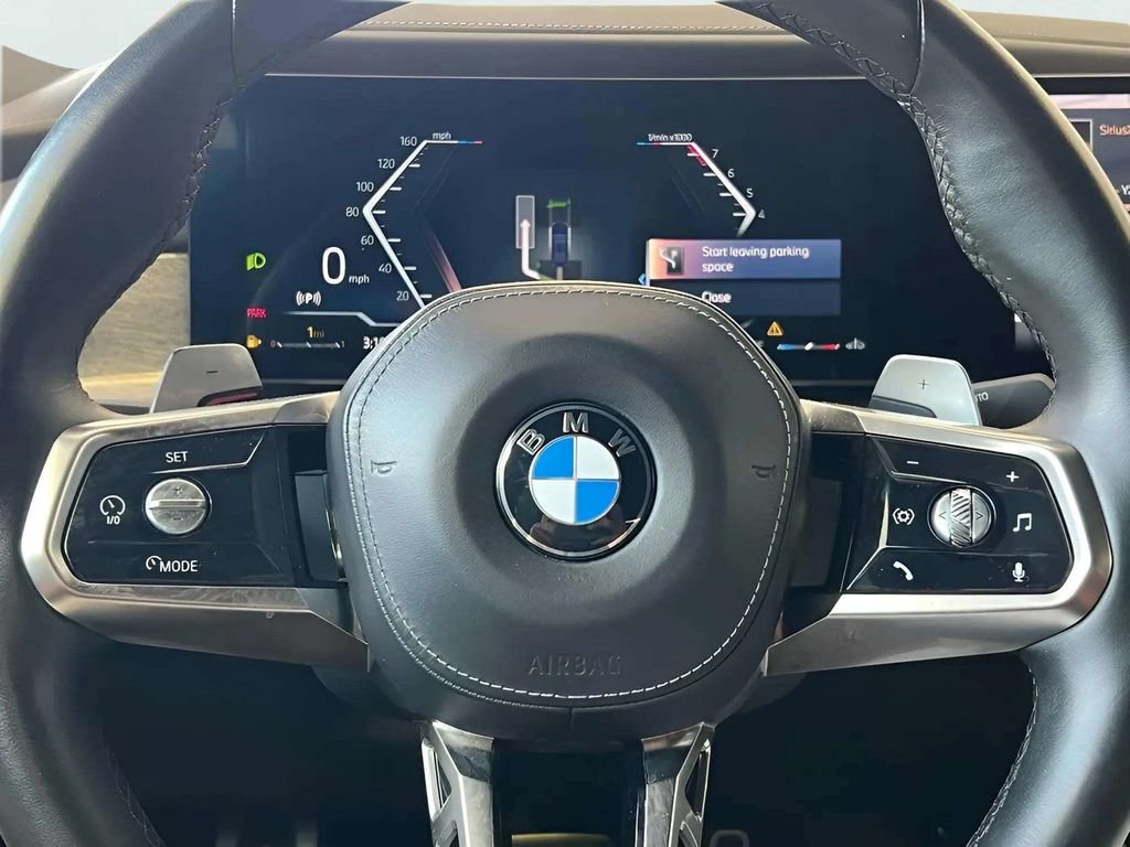 Used 2023 BMW 740i w/ Parking Assistance Package RWD image 18