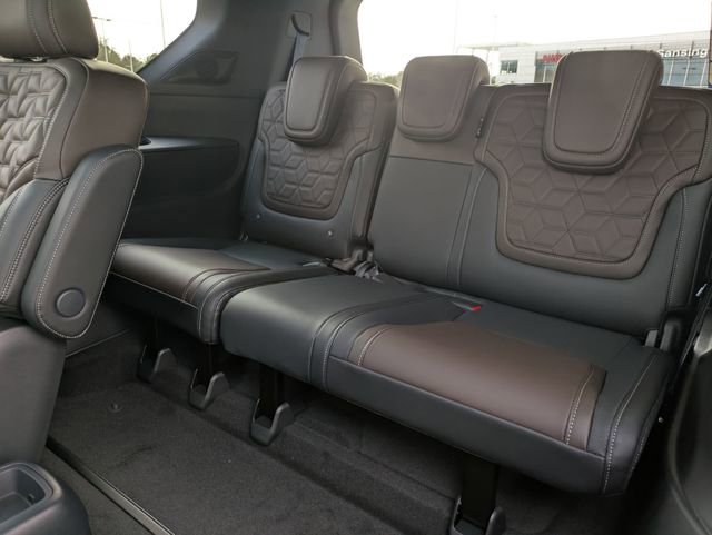 New 2026 Nissan Armada Platinum image 30