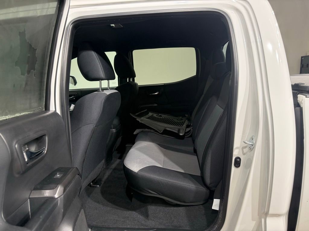 Certified 2023 Toyota Tacoma TRD Off-Road image 18