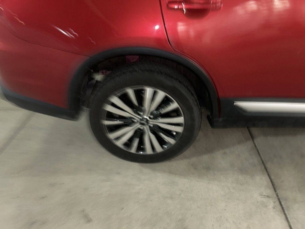Used 2019 Mitsubishi Outlander ES image 10