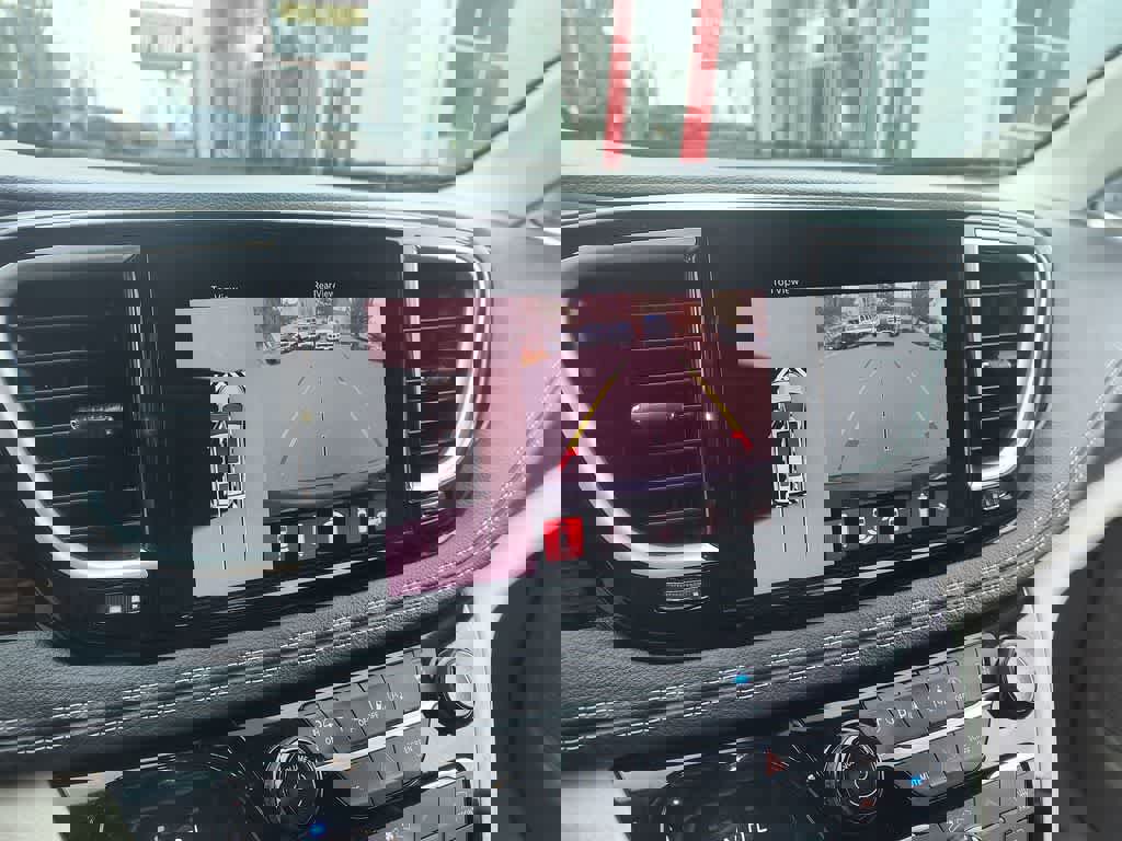 Used 2022 Chrysler Pacifica Limited image 17