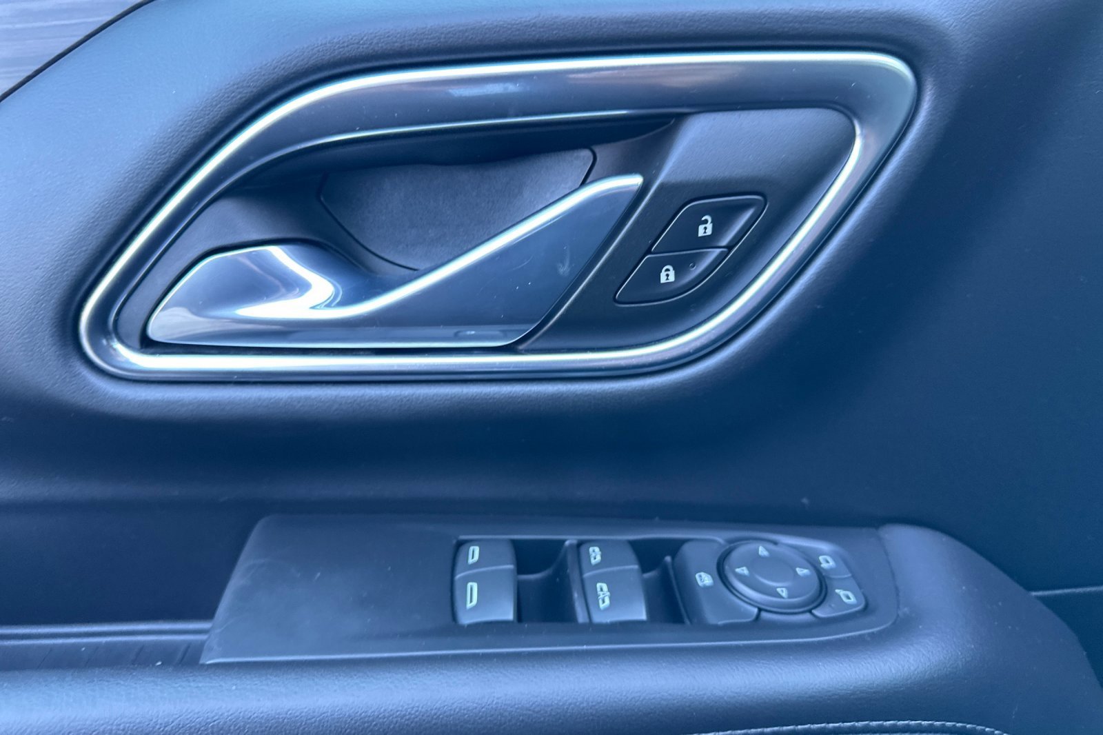 Used 2021 Chevrolet Tahoe LS image 11