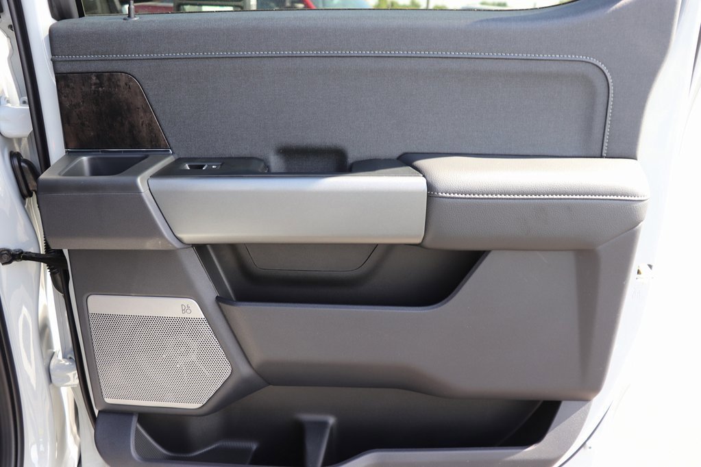 New 2025 Ford F250 Lariat w/ Lariat Ultimate Package image 20