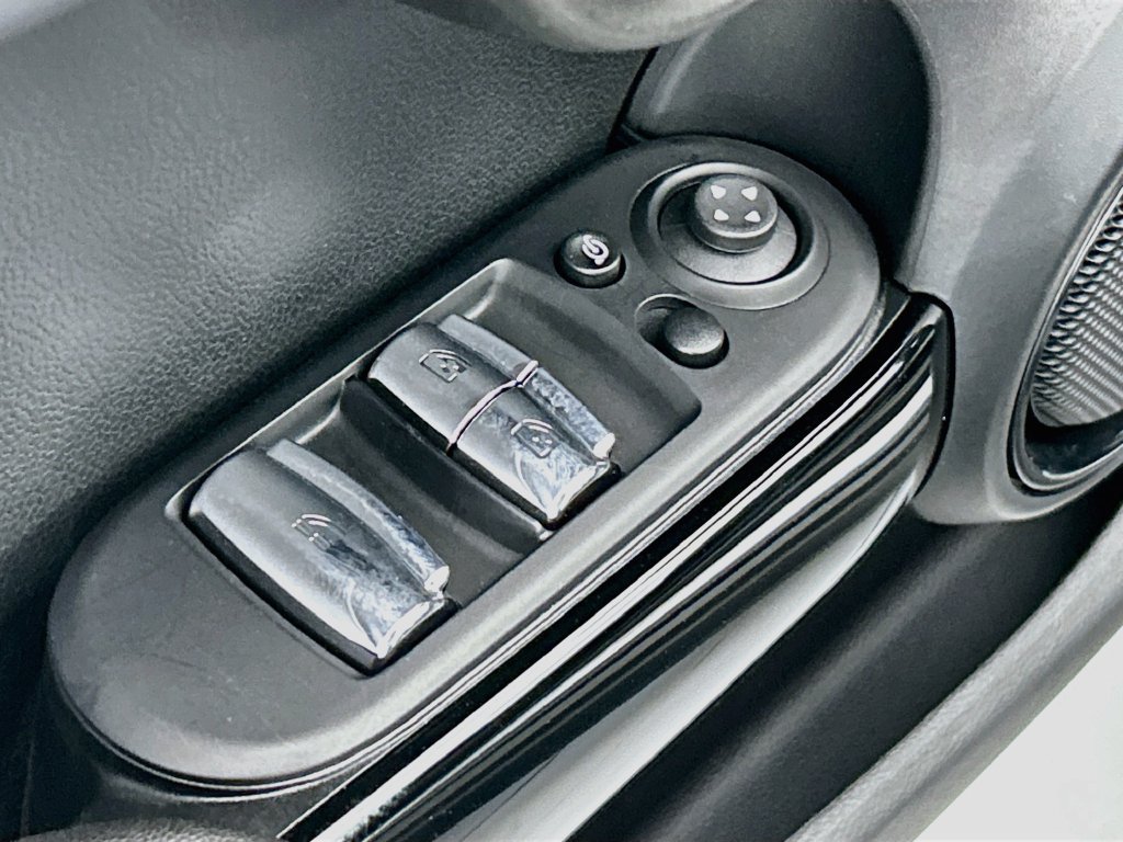 Certified 2024 MINI Cooper S FWD image 21